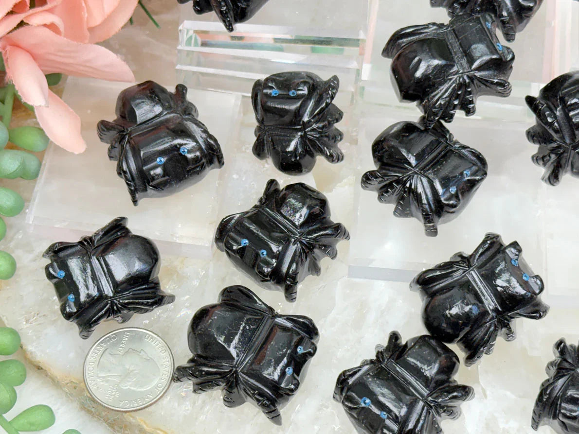 black-onyx-stone-tarantula-spider