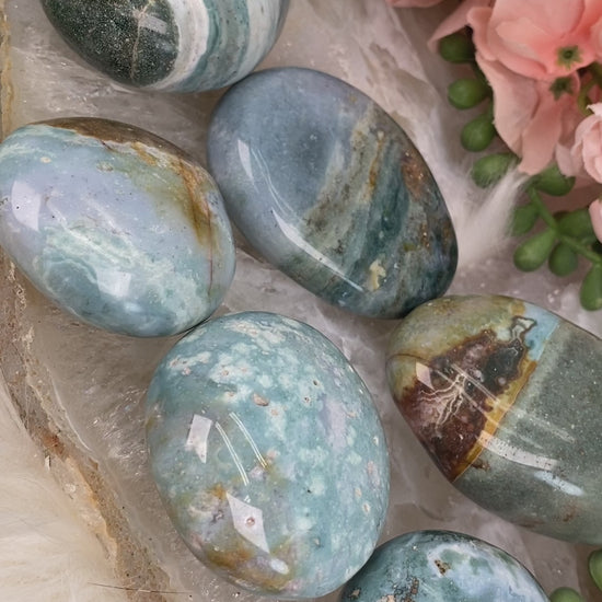 teal-aqua-ocean-jasper-palm-stones