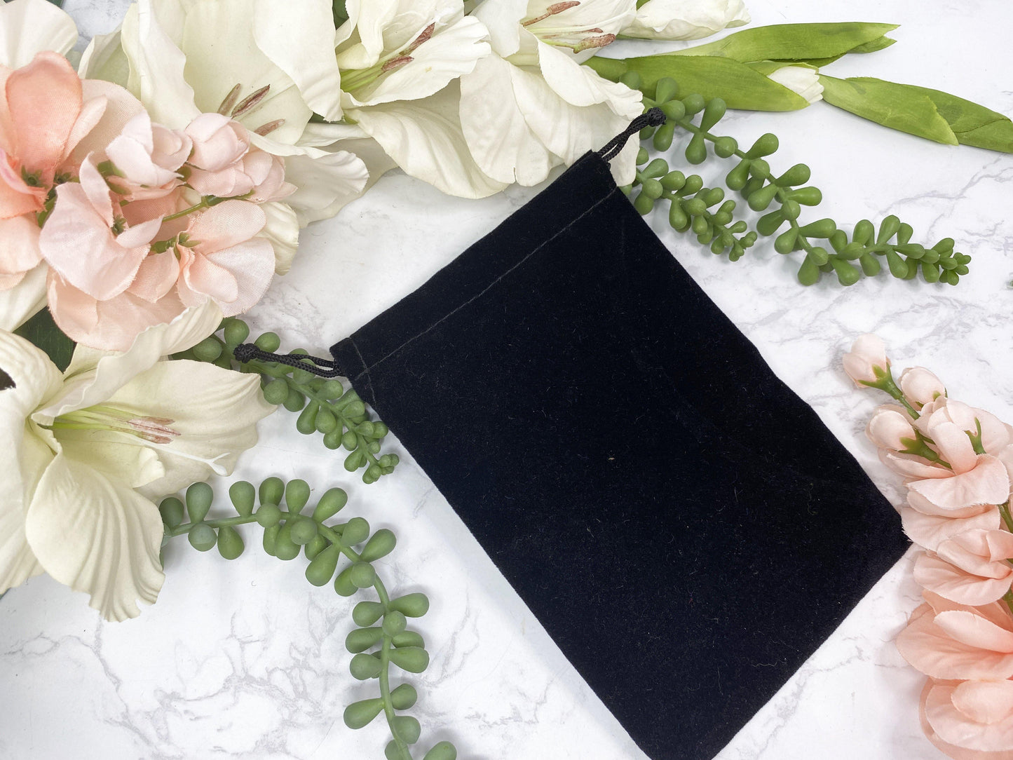 Black-Velvet-Blue-Fatima-Hand-Crystal-Drawstring-Bag-Holder