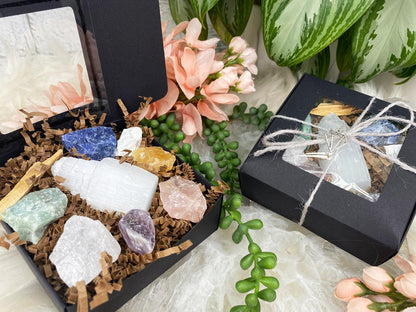 Selenite Tower & Raw Crystals Gift Set
