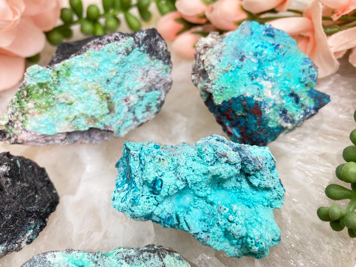 small-chrysocolla-duftite-crystals