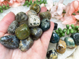 Contempo Crystals - Green-Yellow-White-Ocean-Jasper-Tumbled-Crystals - Image 1