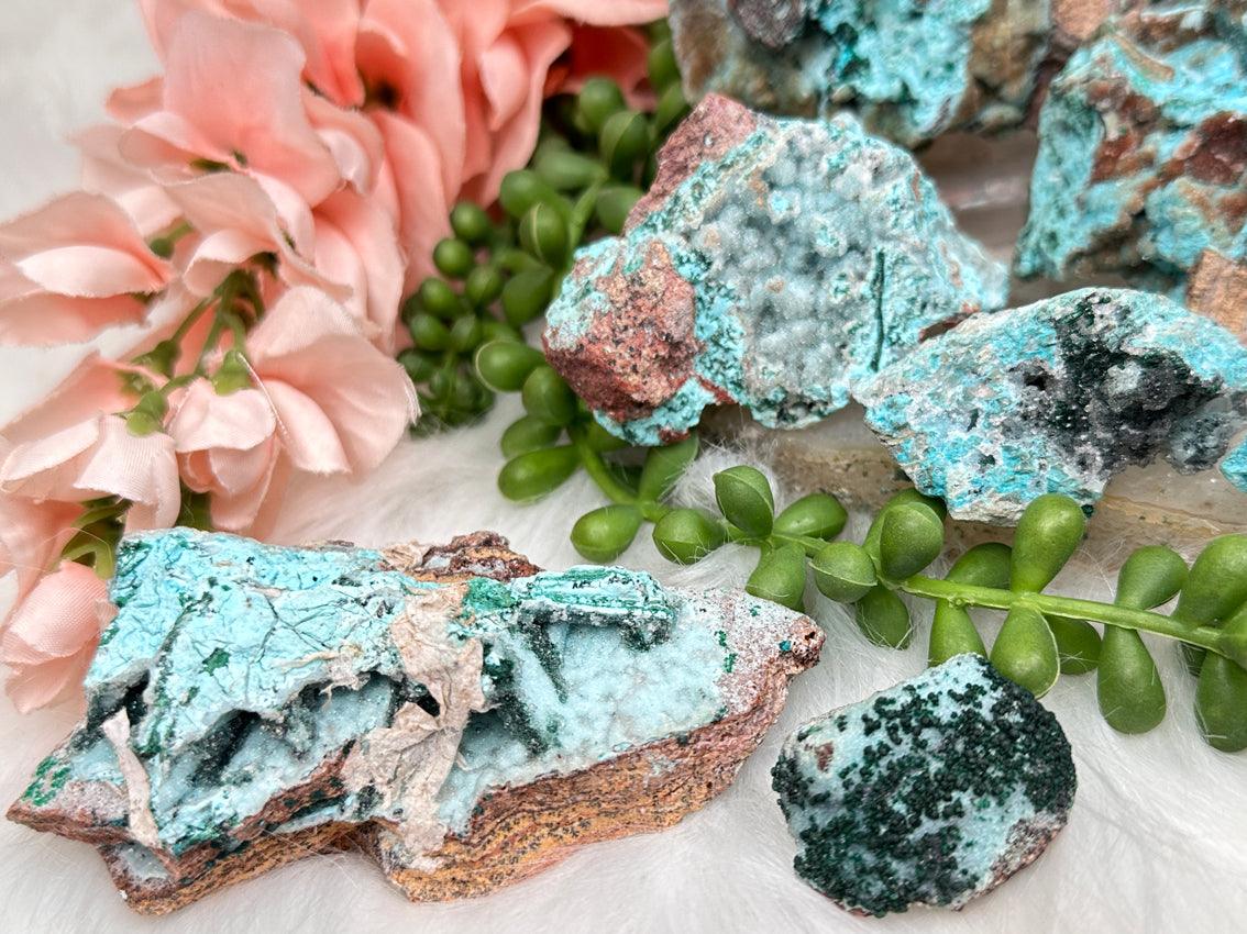 druzy-chrysocolla-with-green-malachite-clusters