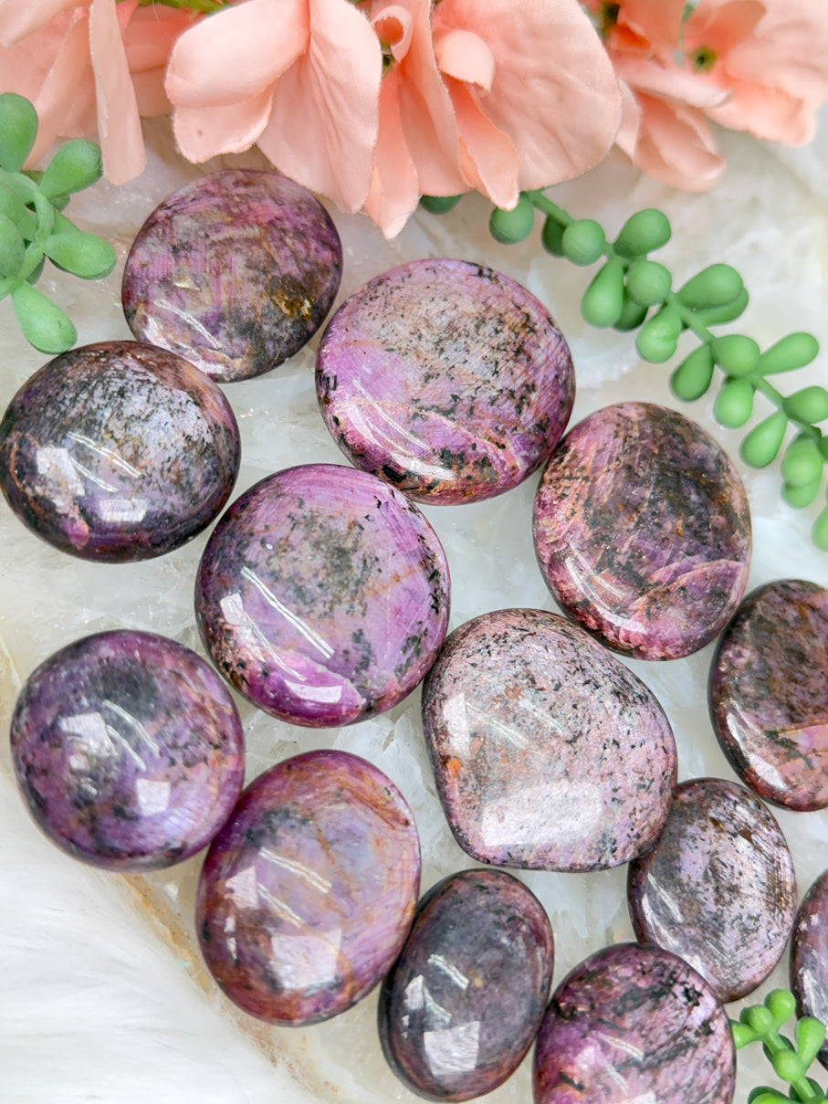 UV Indian Rubies