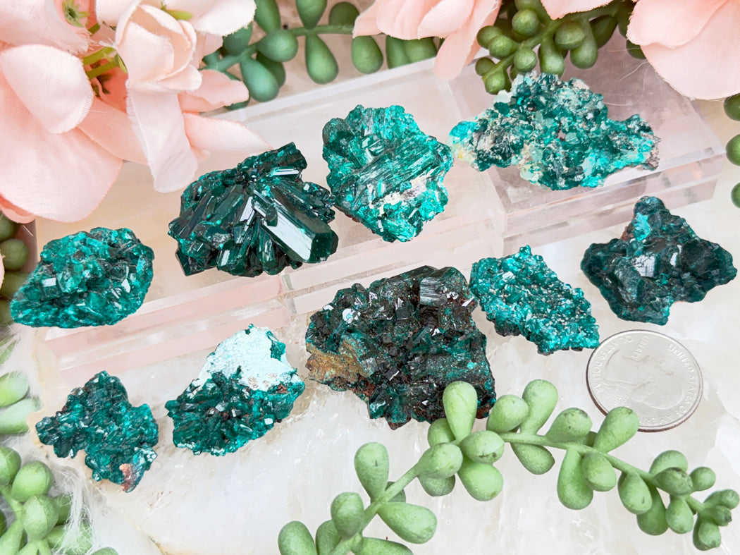 dioptase-crystal-cluster