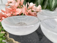 Load image into Gallery: Contempo Crystals - round-selenite-bowl - Image 3
