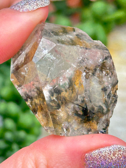 Black Brookite in Quartz