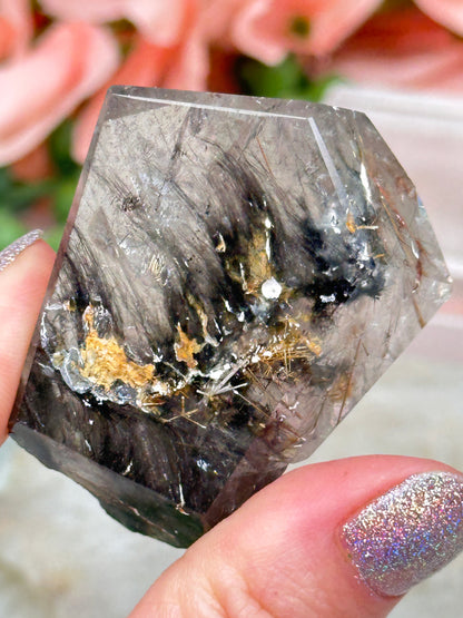 Black Brookite in Quartz