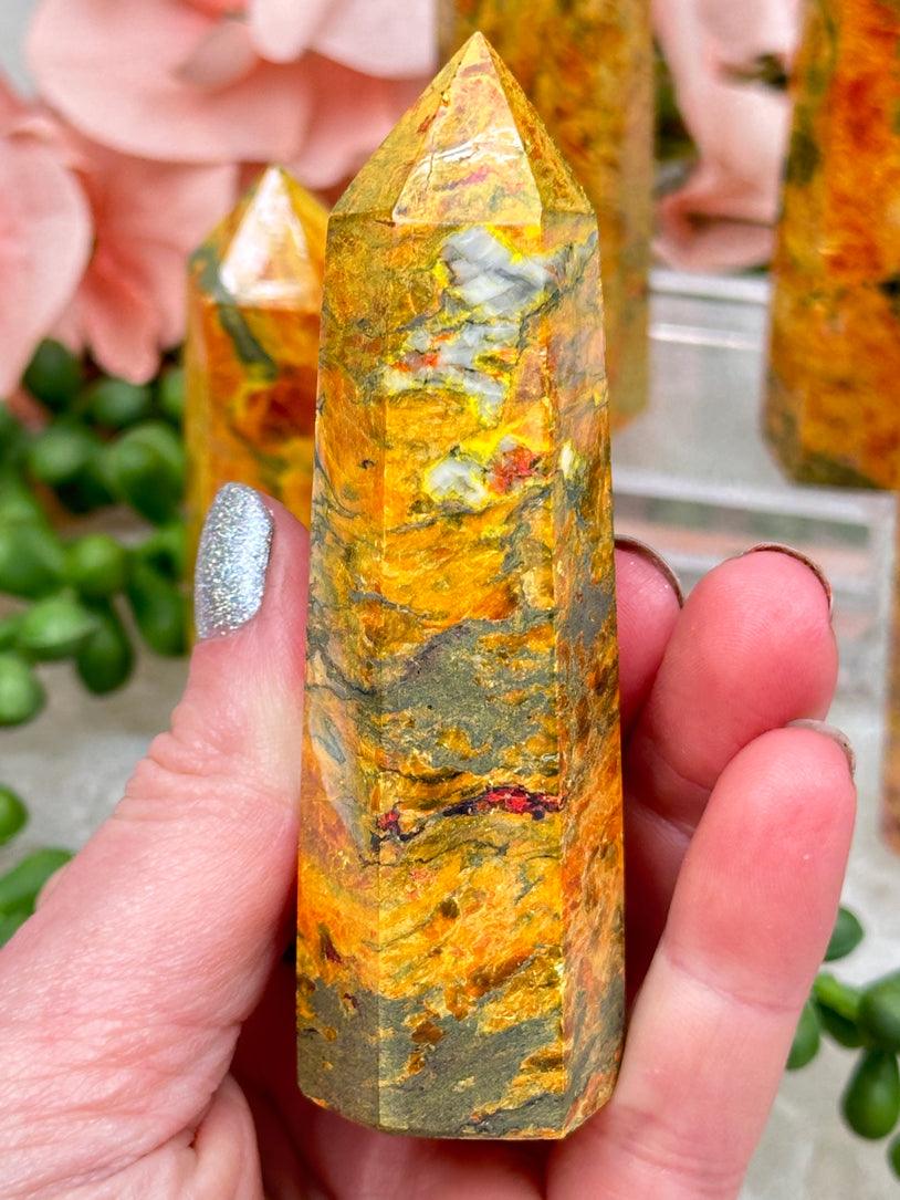 yellow-orpiment-point