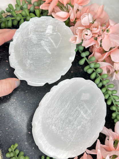 Scallop Selenite Bowl