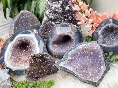 white-chalcedony-on-amethyst-clusters