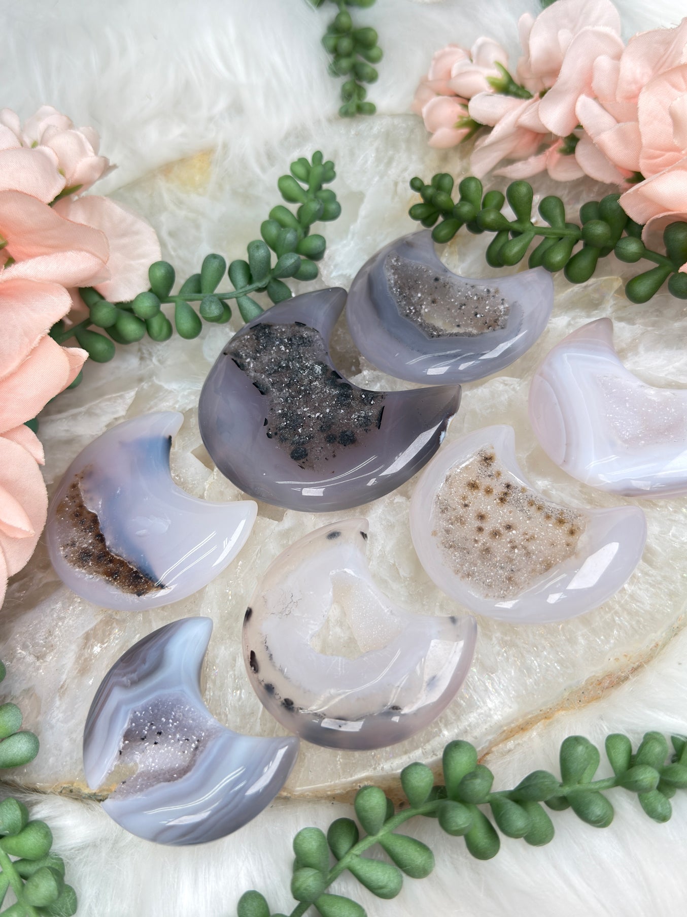 Agate Moons