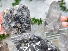 Load image into Gallery: Contempo Crystals - brazilian-gray-quartz-clusters - Image 5