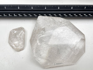 Contempo Crystals - small-white-garden-quartz - Image 15
