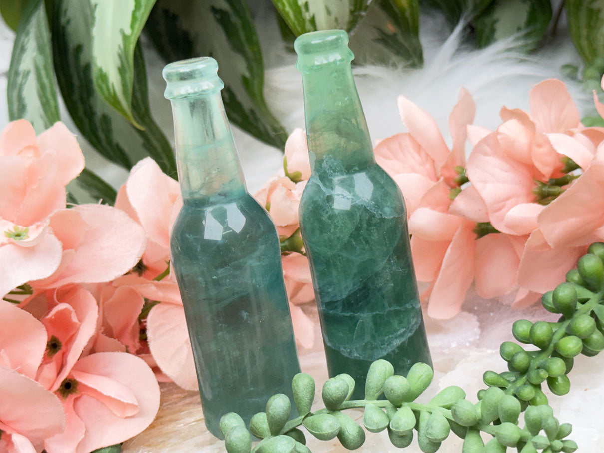 uv-reactive-fluorite-bottles
