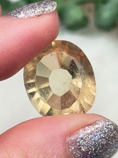 Citrine Faceted Gems