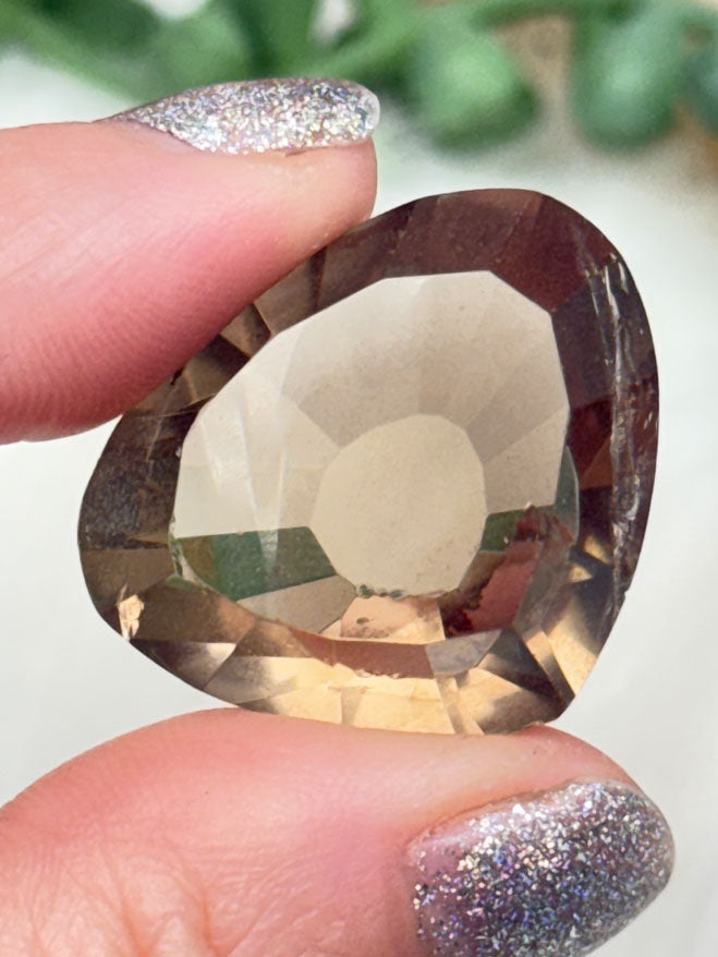 Citrine Faceted Gems