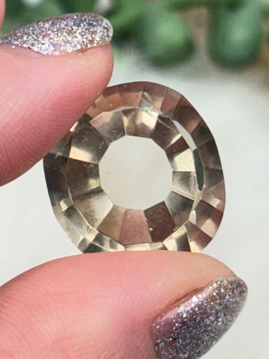 Citrine Faceted Gems