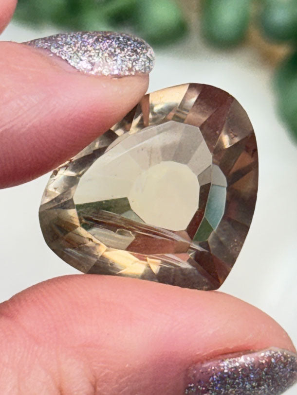 Citrine Faceted Gems