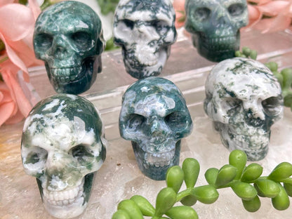 moss-agate-skull-crystals