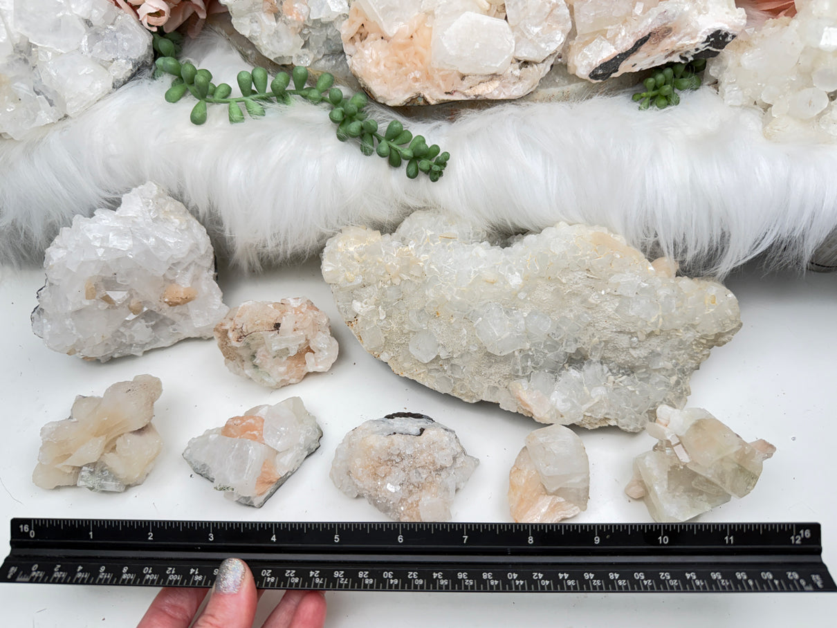 Apophyllite Stilbite Mixes