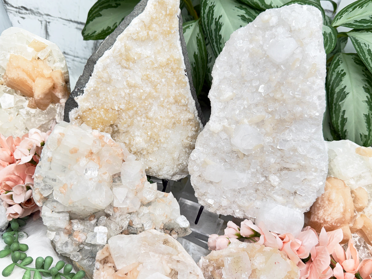 Apophyllite Stilbite Mixes