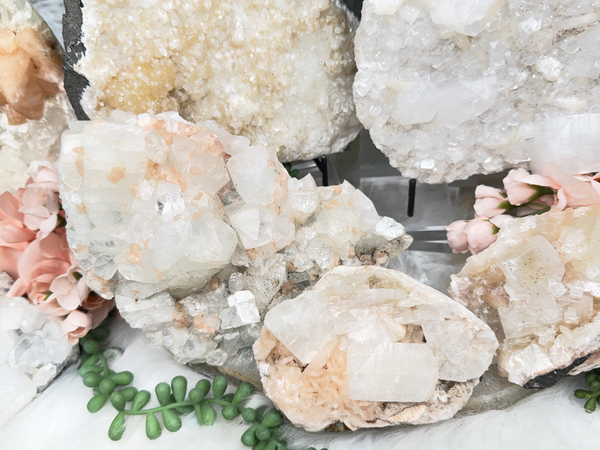 Apophyllite Stilbite Mixes