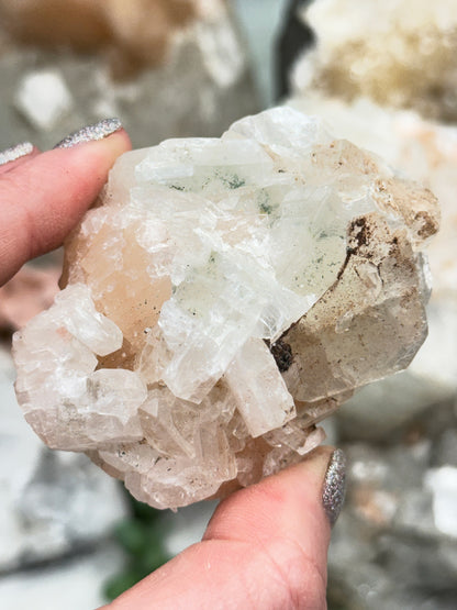 Apophyllite Stilbite Mixes