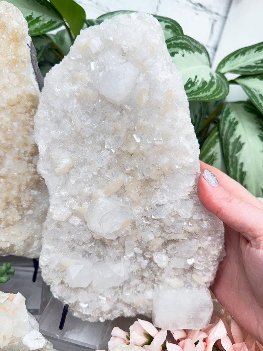 Apophyllite Stilbite Mixes