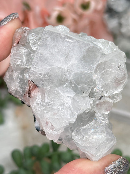 Small Gray White Apophyllite