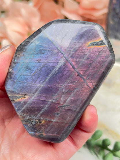 Colorful Labradorite