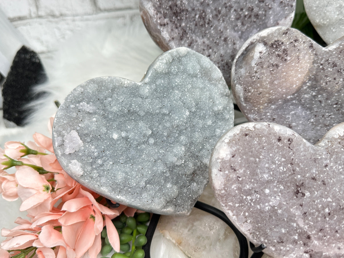 colorful-gray-quartz-cluster-heart-crystals