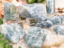 Load image into Gallery: Contempo Crystals - Raw-Brazil-Blue-Aquamarine - Image 1