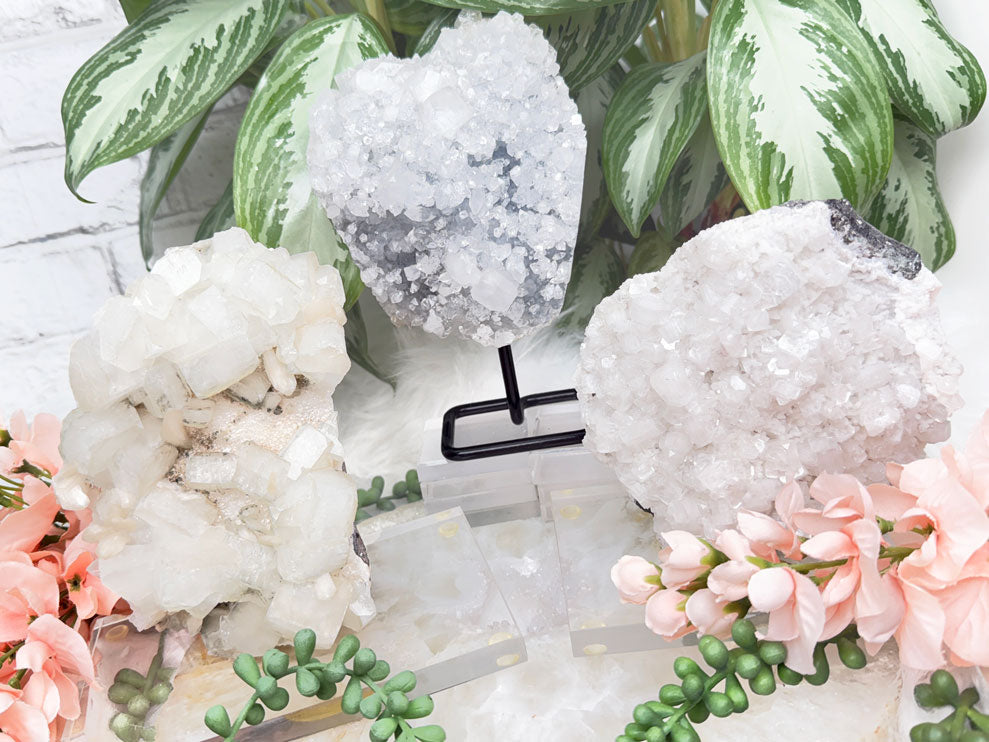 Apophyllite Displays