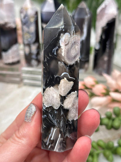 black-flower-agate-crystal