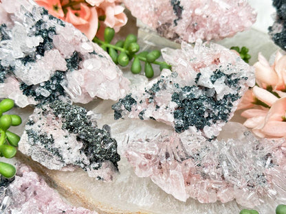 colombia-pink-quartz-with-chlorite