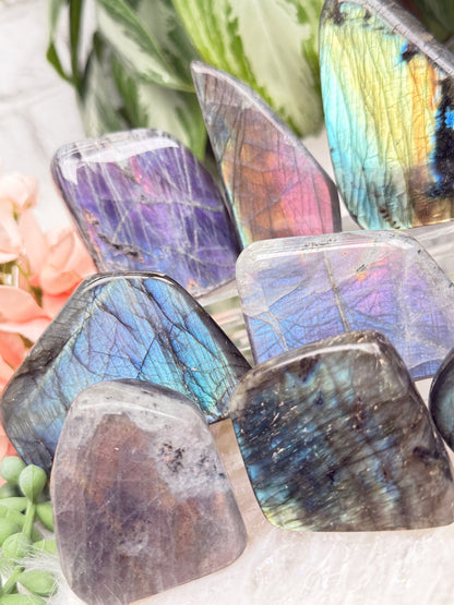 Colorful Labradorite