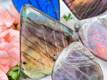 Load image into Gallery: Contempo Crystals - colorful-labradorite-stones - Image 6