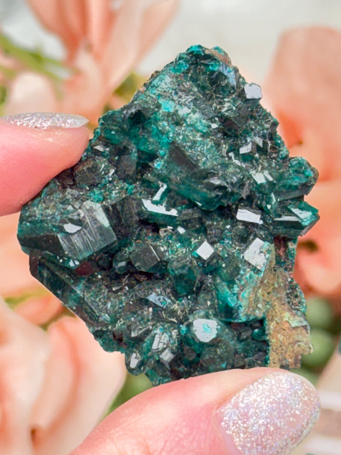 dioptase-crystal-cluster