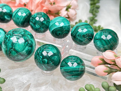 green-malachite-spheres