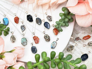 natural-stone-pendant-necklaces-for-sale