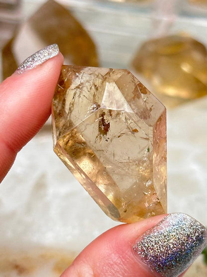 natural-yellow-citrine-double-point