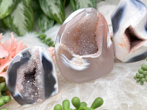 Contempo Crystals - orca-agate-crystals-for-sale - Image 2