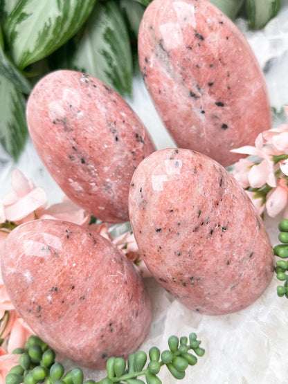 pink-cipolin-stones