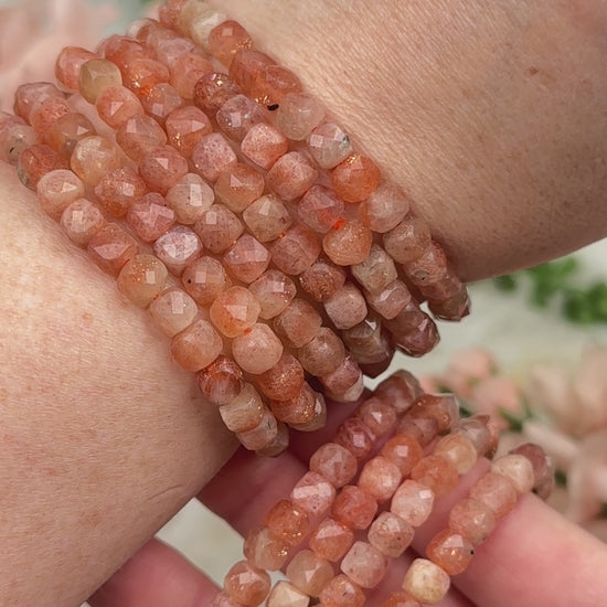 orange-sunstone-bracelet