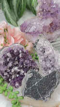 Load image into Gallery: Contempo Crystals - unique-amethyst-crystals-from-brazil - Image 2