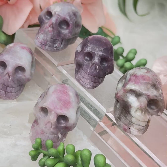 pink-tourmaline-purple-lepidolite-skulls