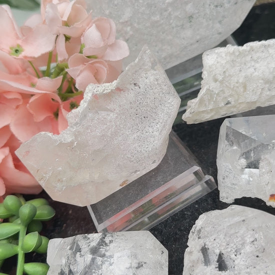 white-garden-quartz-crystals'