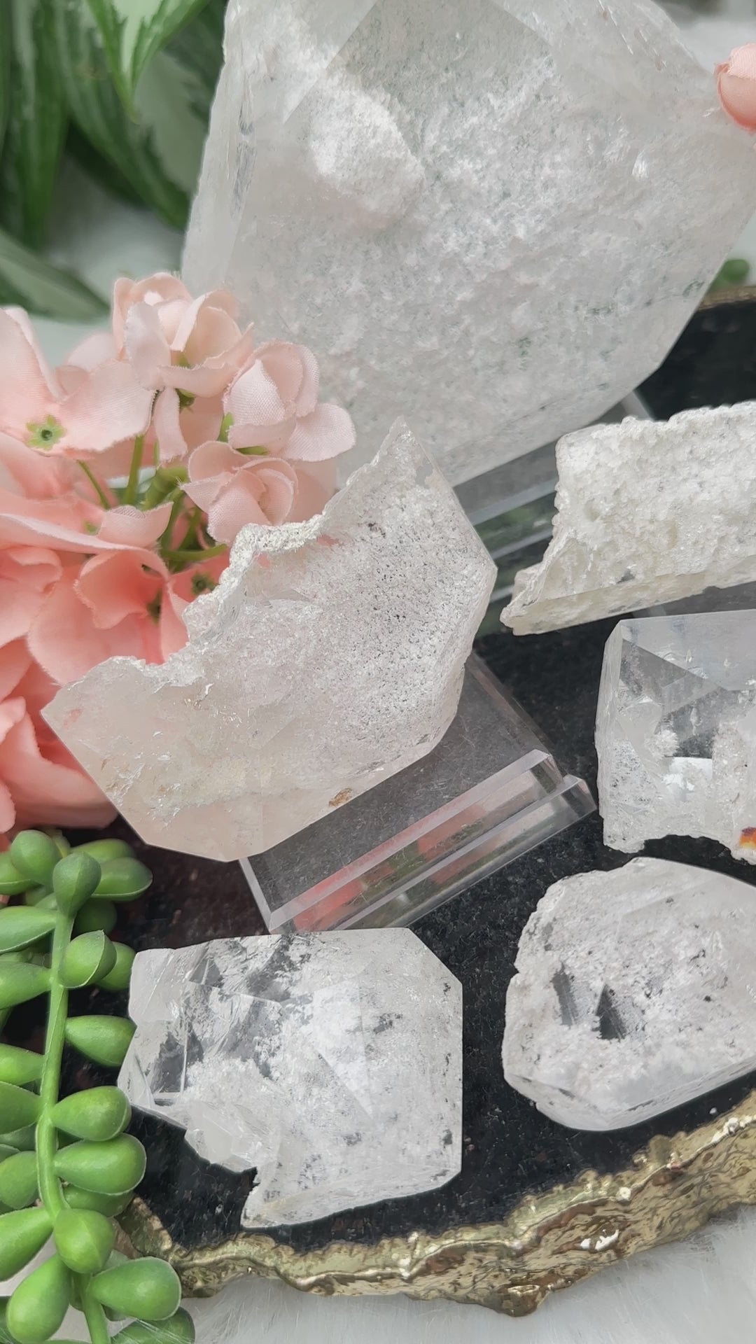 white-garden-quartz-crystals'