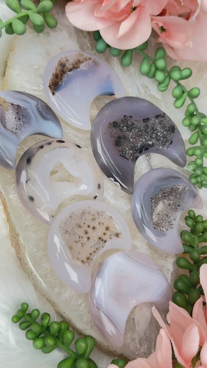 Agate Moons